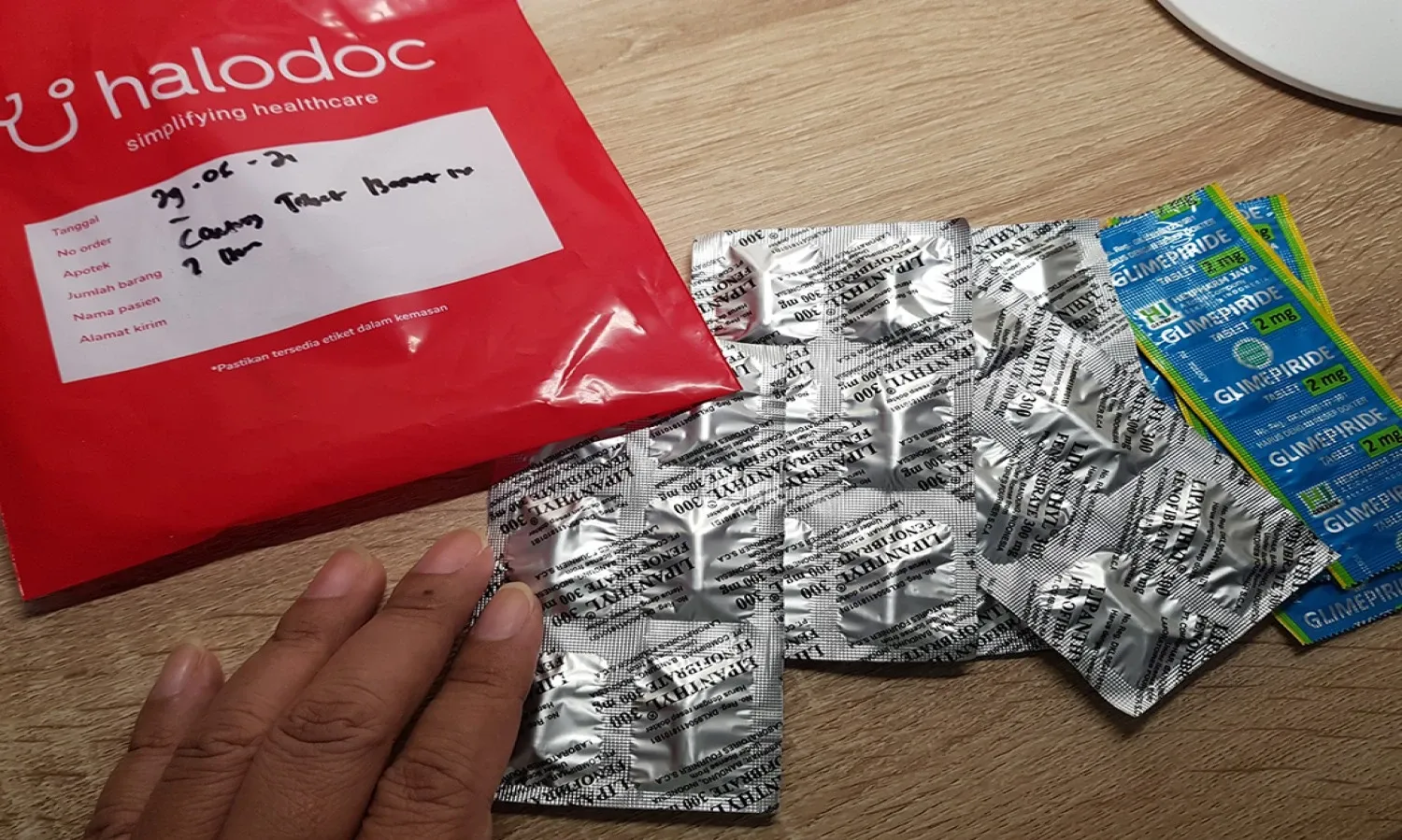 Halodoc PHK Karyawan Dampak Kondisi Ekonomi dan Politik