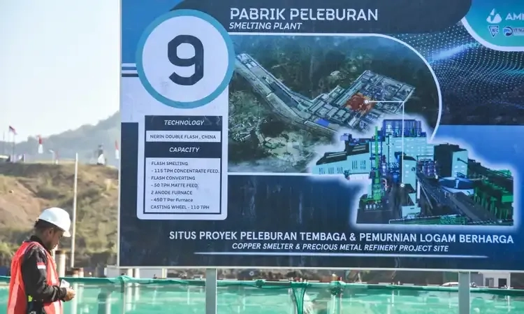 Pembangunan Smelter Tembaga Amman Mineral Capai 76%