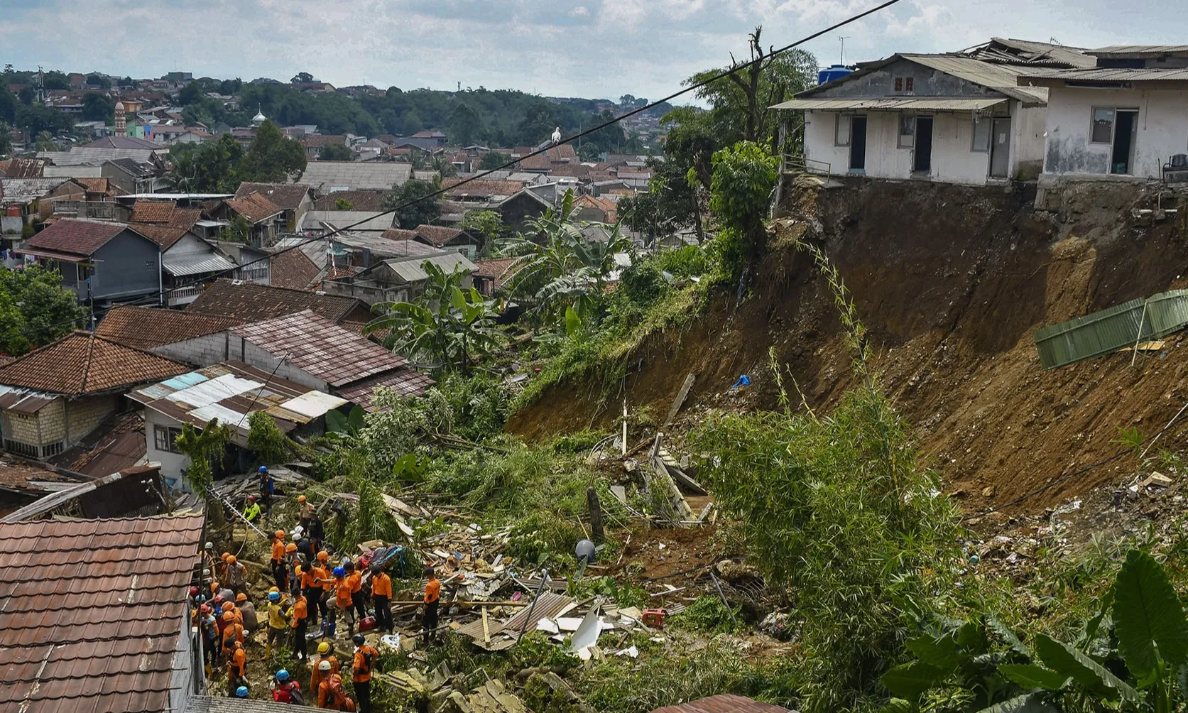 BNPB Serukan Warga Beberapa Daerah Agar Waspada Longsor