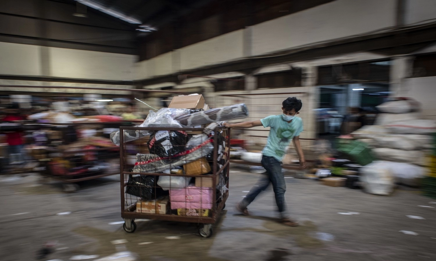 C-Level SiCepat Kompak Cabut