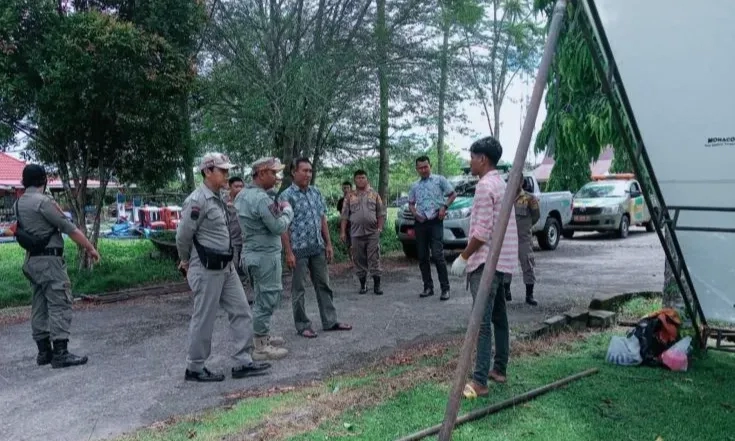 Pasar Malam Di Mukomuko Ditertibkan Selama Penghitungan Suara