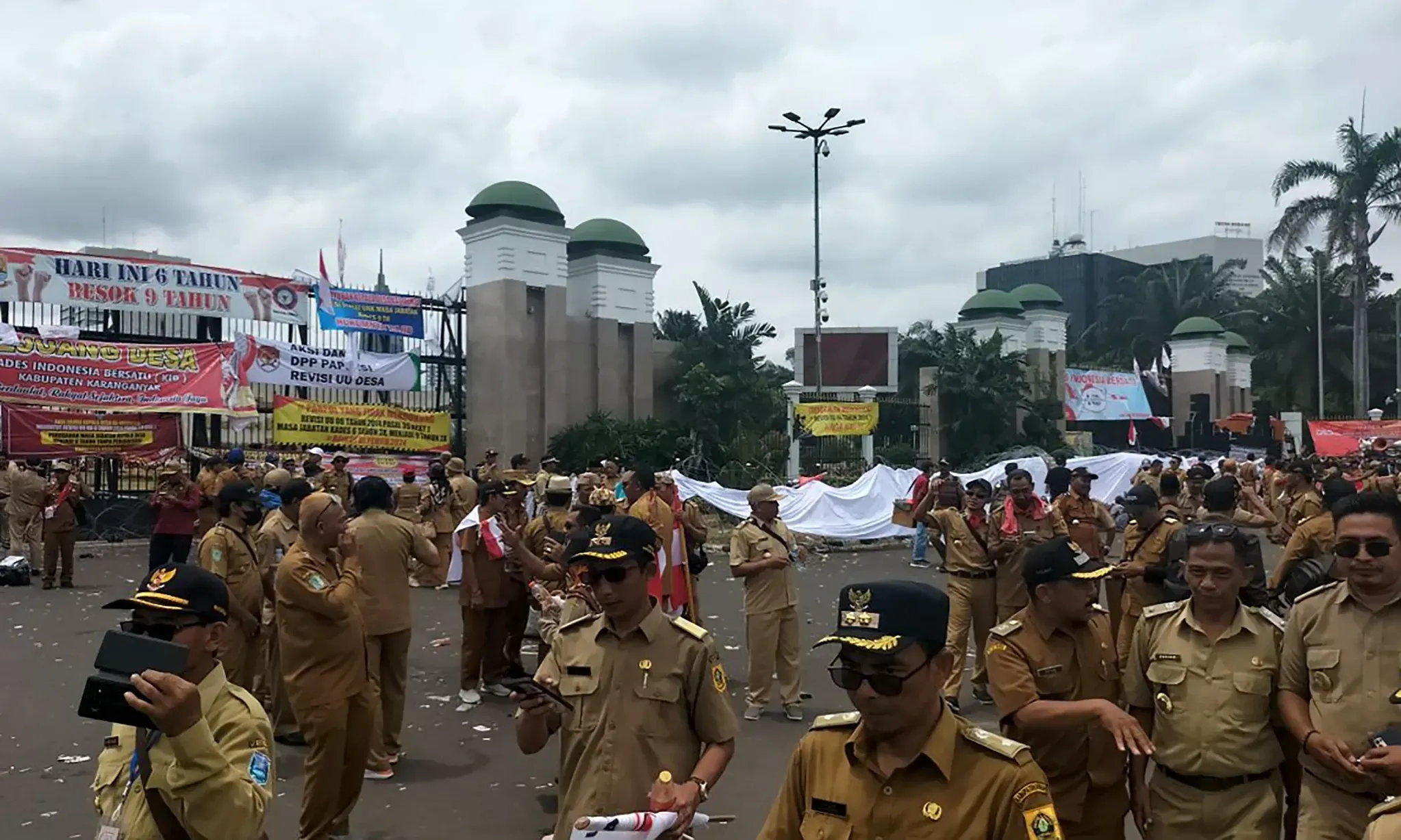 Quo Vadis Usia Jabatan Kepala Desa