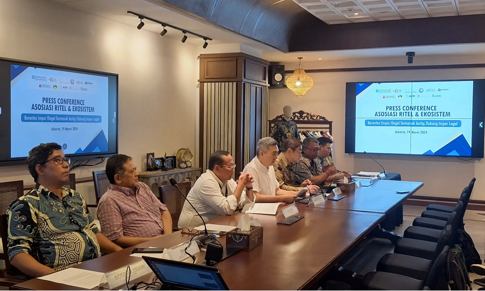 10 Asosiasi Minta Pemerintah Tegas Tindak Impor Jastip