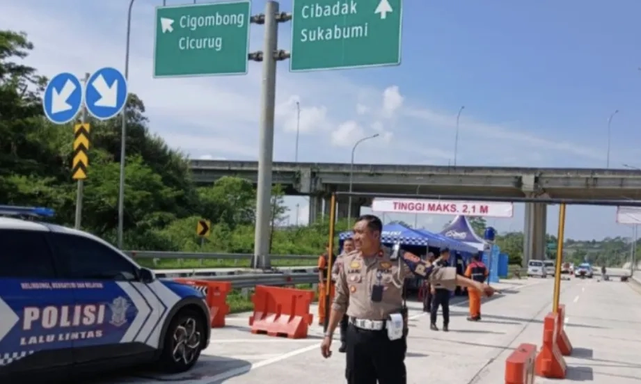 <p>Polisi Pastikan Tol Bocimi Akan Difungsikan Untuk Arus Balik</p>