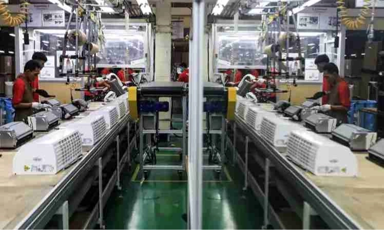 <p>Konflik Iran VS Israel Bakal Kerek Ongkos Produksi Industri RI</p>