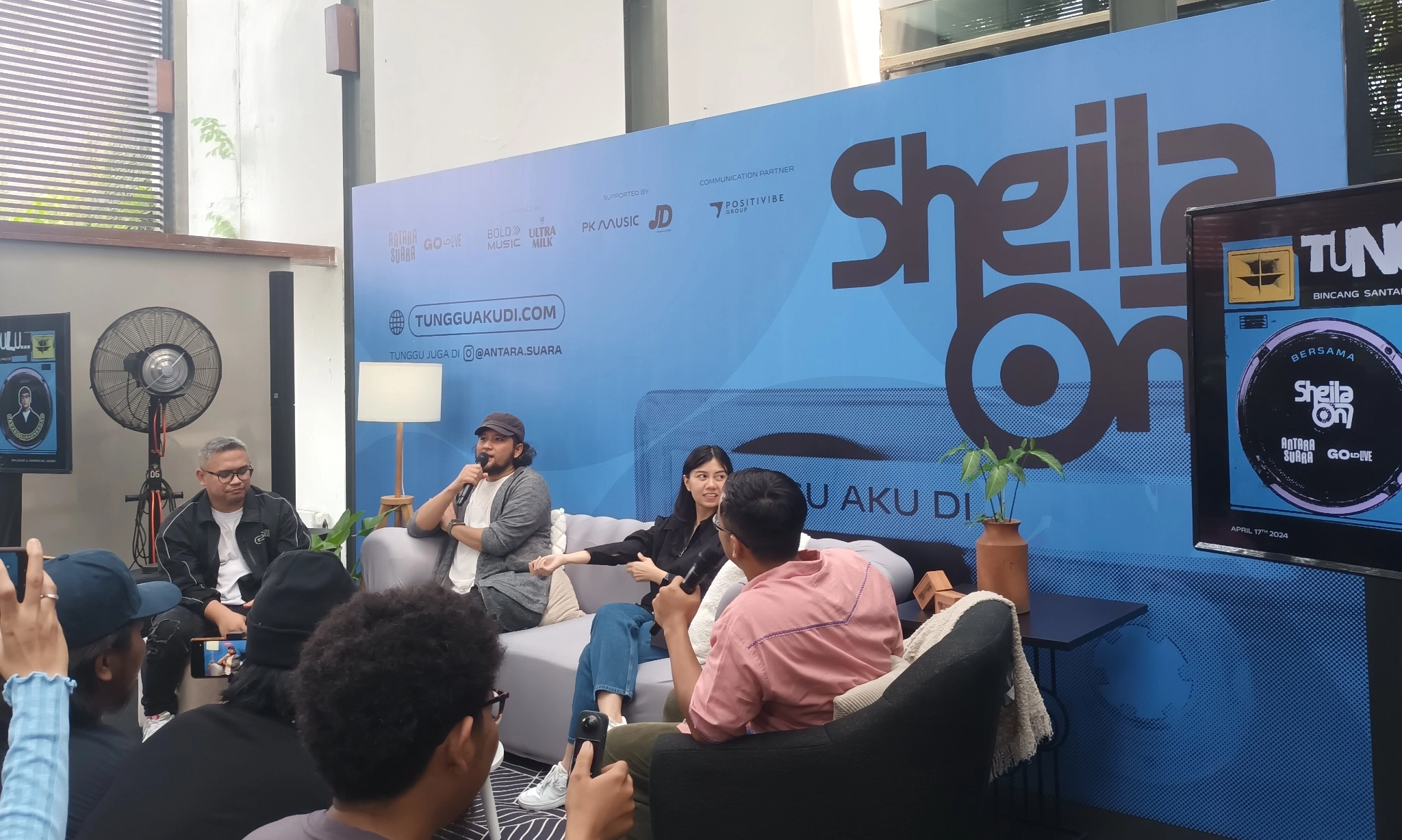 <p>Lokasi Dan Jadwal Lengkap Konser 5 Kota Sheila On 7 </p>