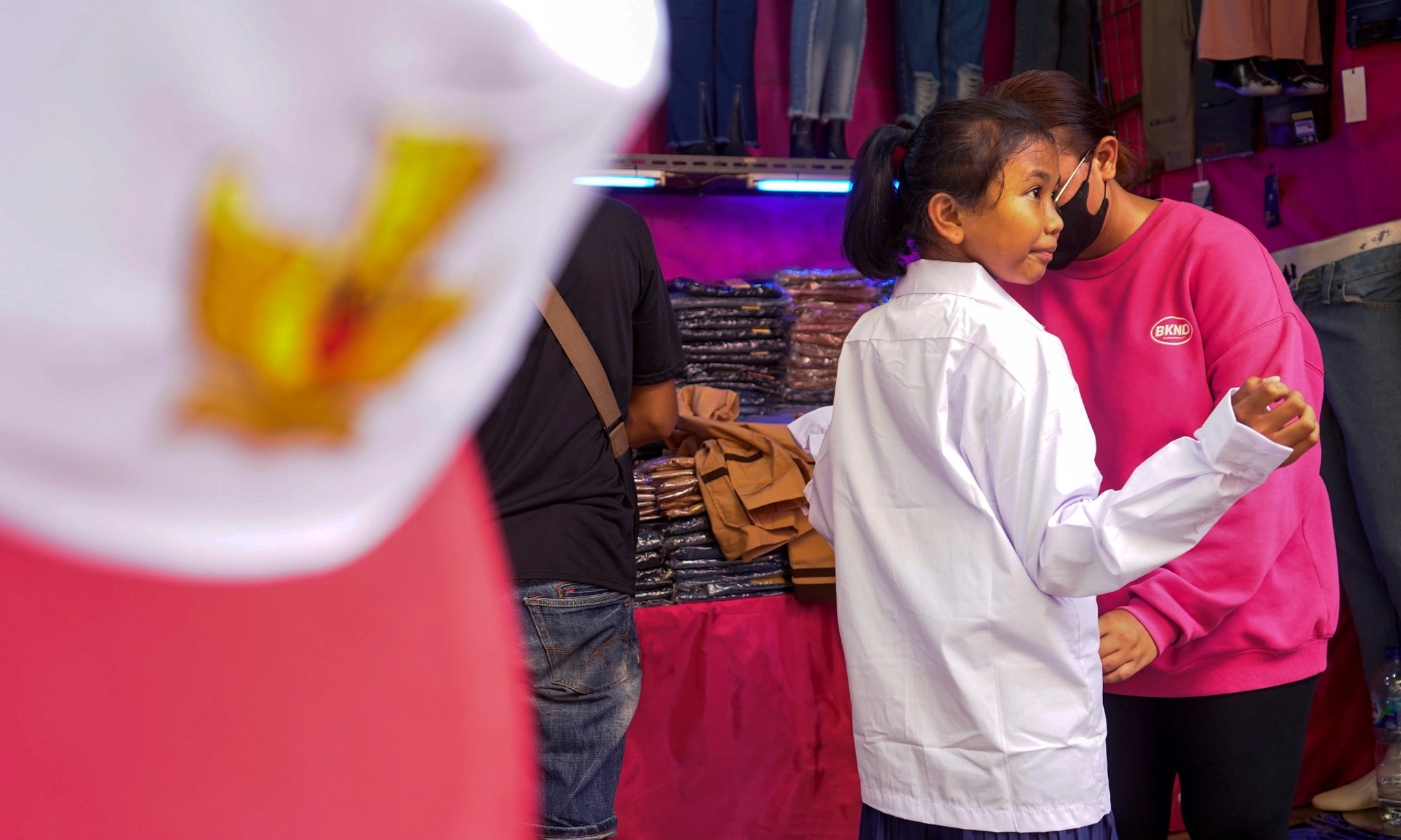 <p>Pemerintah Tegaskan Tak Ada Aturan Seragam Sekolah Baru</p>