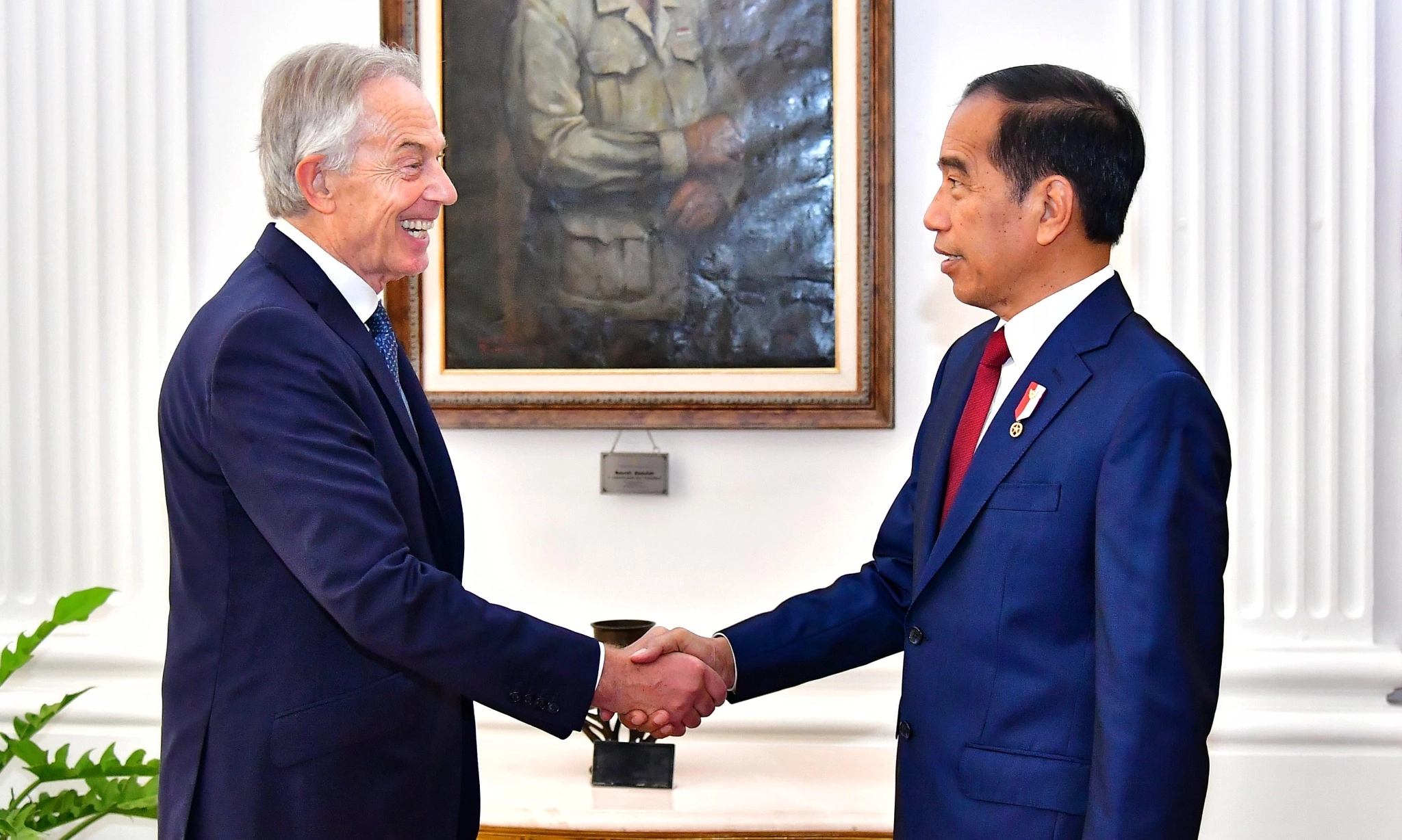 <p id="isPasted">Presiden Jokowi-Tony Blair Bahas Rencana Investasi Energi Di IKN</p>