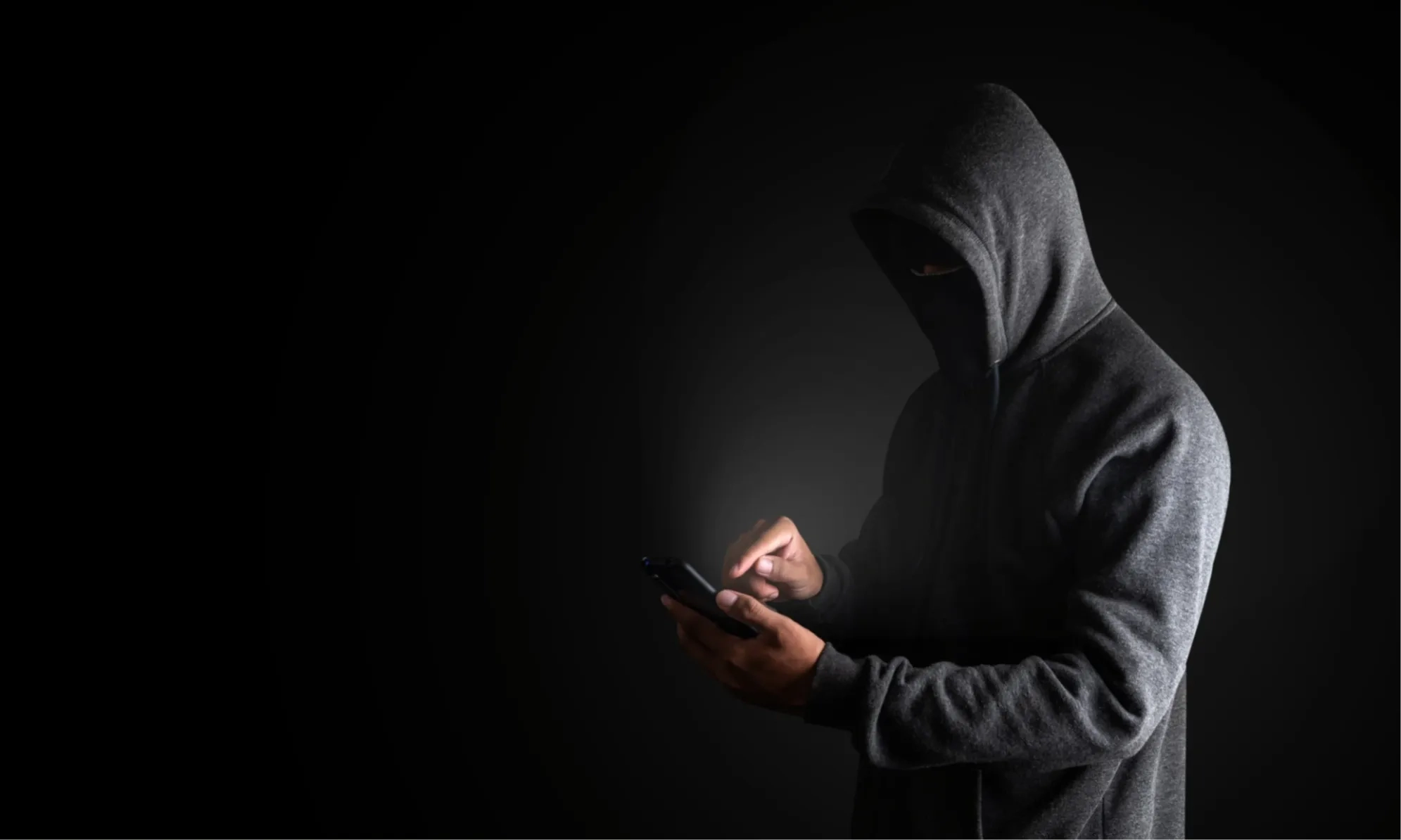 <h2 class="titletext" id="isPasted">Polisi Ingatkan Kasus Penipuan Daring Marak Terjadi Di Padang</h2>