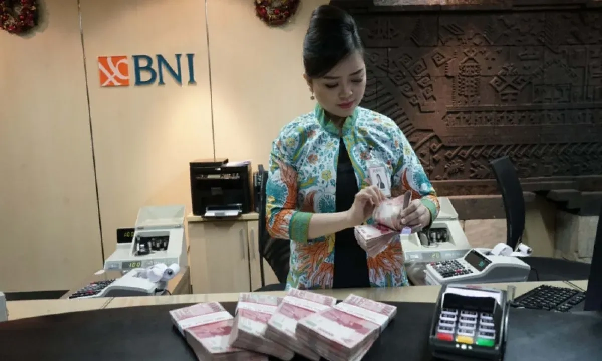 <p id="isPasted">Hadapi Tekanan Geopolitik dan Suku Bunga, Begini Langkah BNI</p>