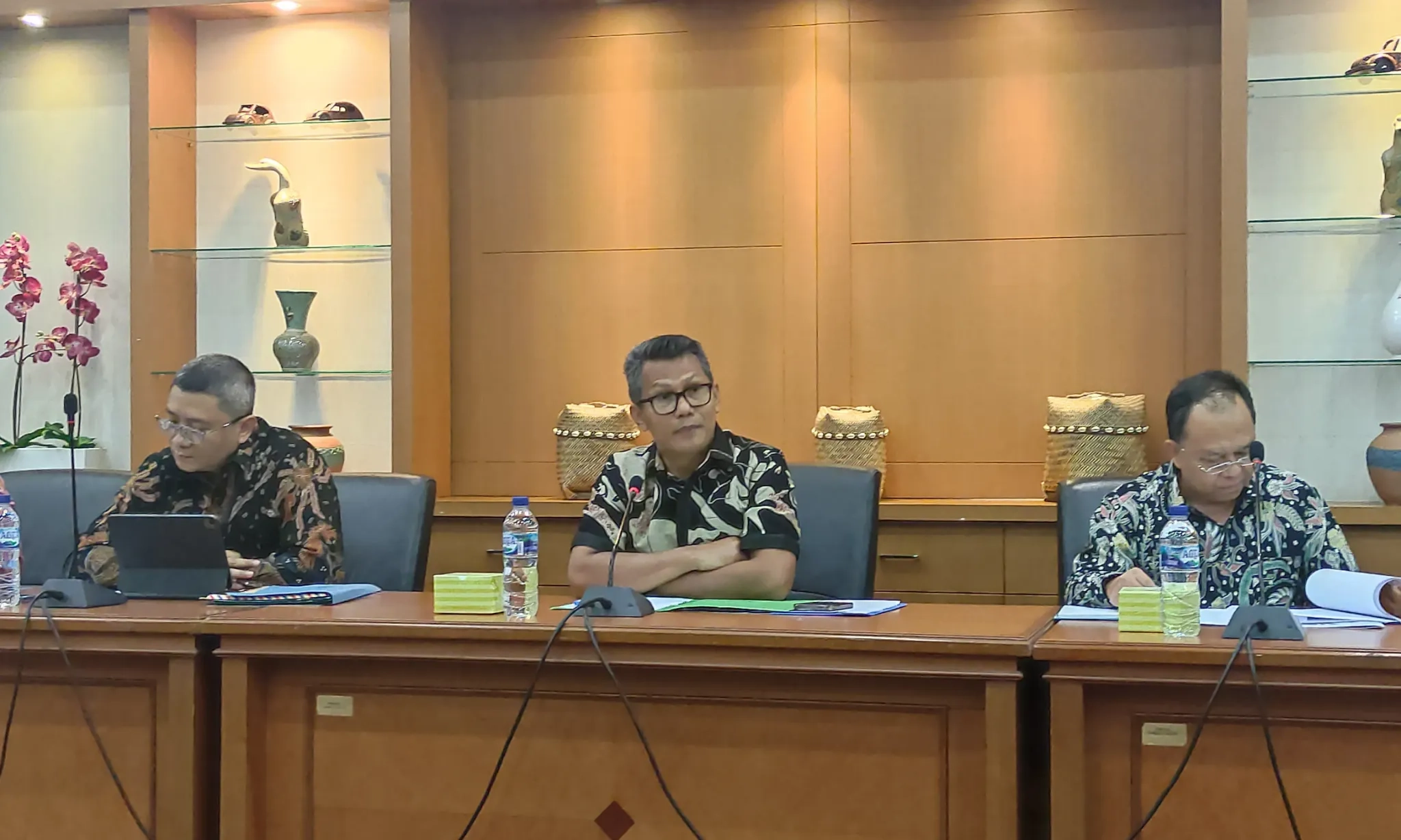 <p>Kemenperin Copot Jabatan Pegawai Yang Lakukan Penipuan Rp80 M</p>