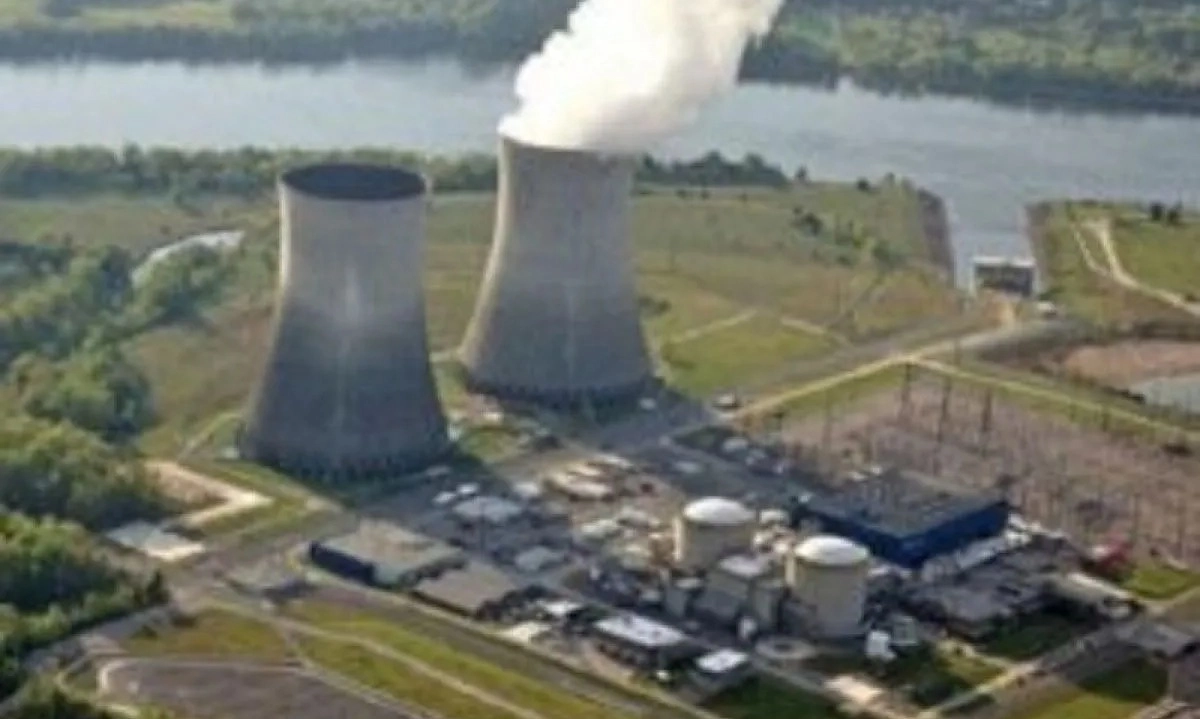 <p id="isPasted">BRIN Dalami Software Pengoperasian Reaktor Nuklir Untuk PLTN</p>