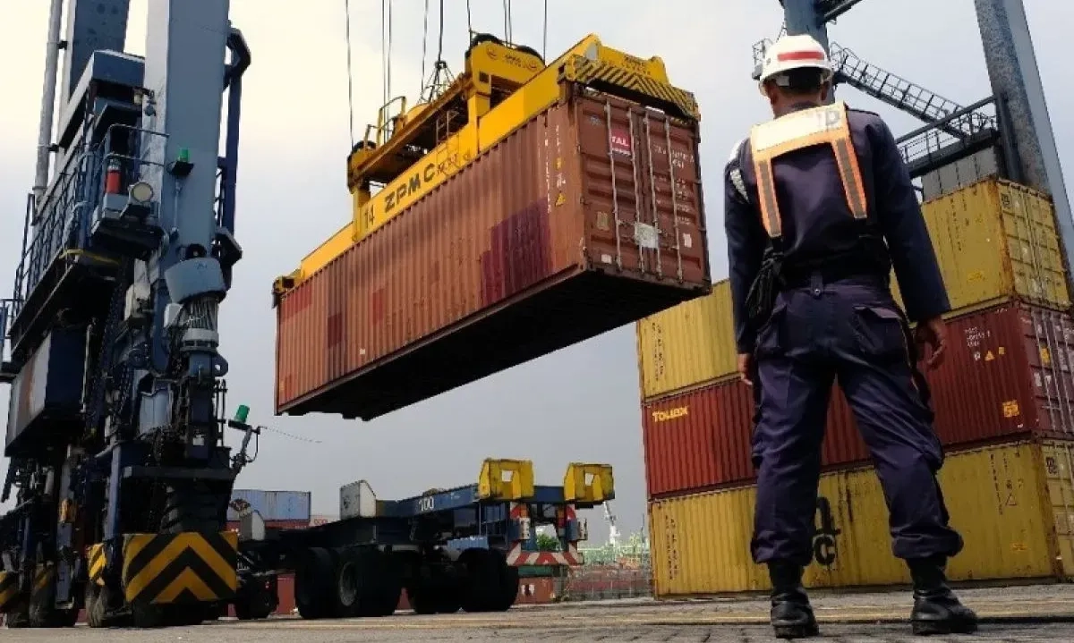 <p>Revisi Ketiga, Ini Tujuh Substansi Penting Permendag 8/2024</p>