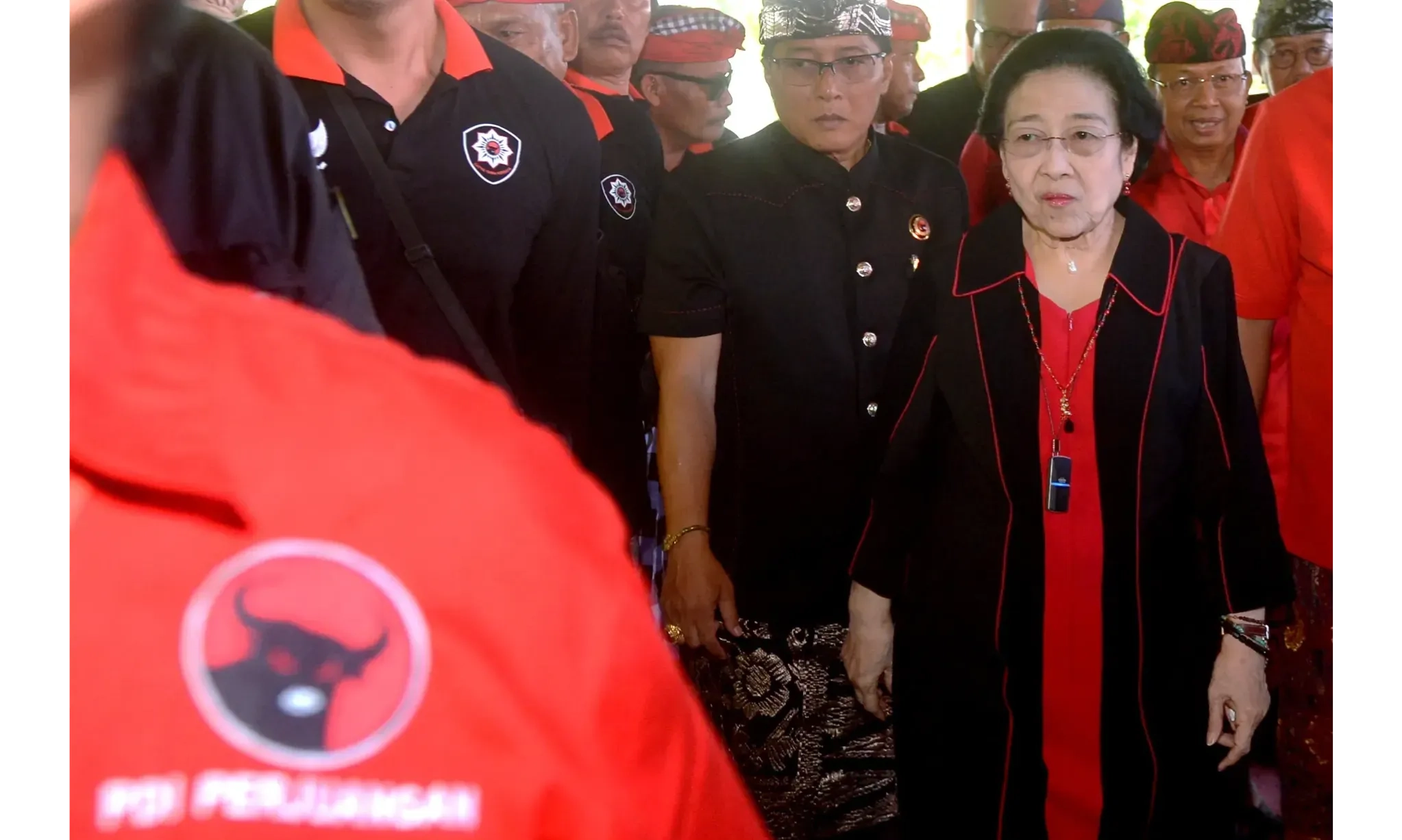 <p>Megawati Kecam Larangan Jurnalisme Investigasi Di RUU Penyiaran</p>
