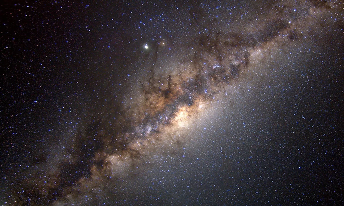 <p>Ilmuwan Temukan 3 Bintang Tertua Di Sekitar Lingkar Halo Galaksi Bimasakti</p>