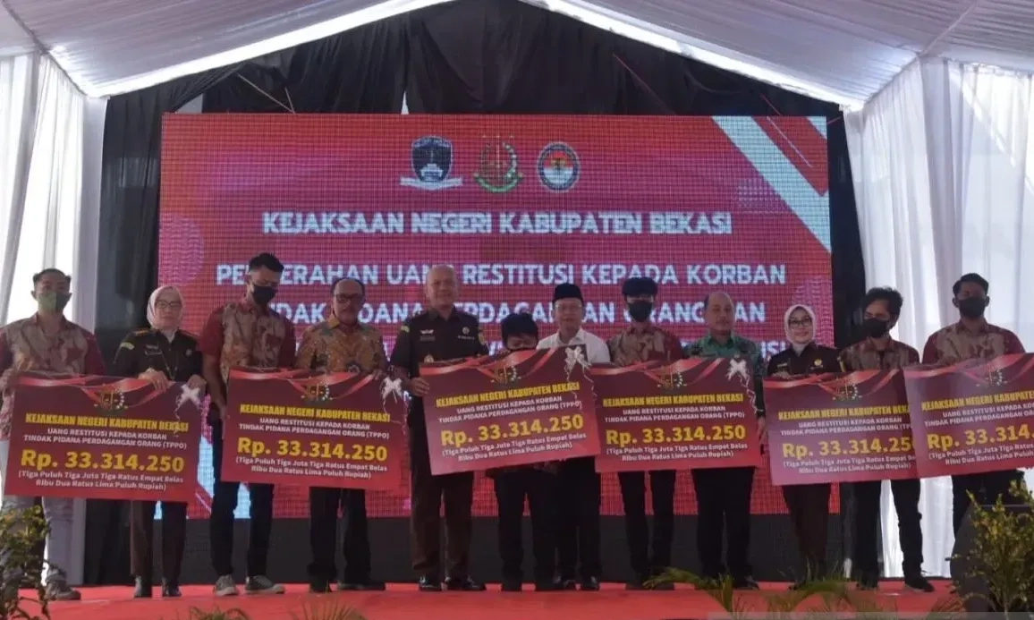 <p>Korban TPPO Jual Ginjal Jaringan Internasional Terima Restitusi</p>