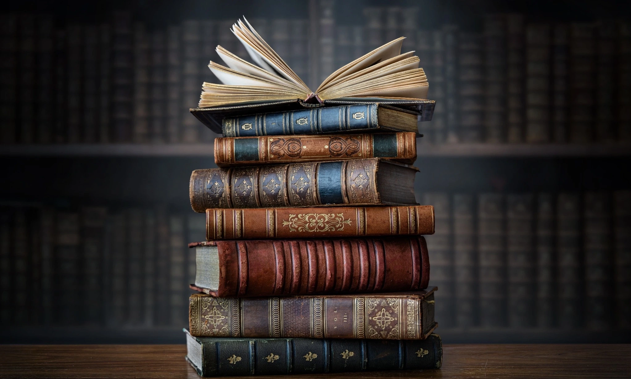 <p>Ini lah 5 Buku Tertua Di Dunia</p>