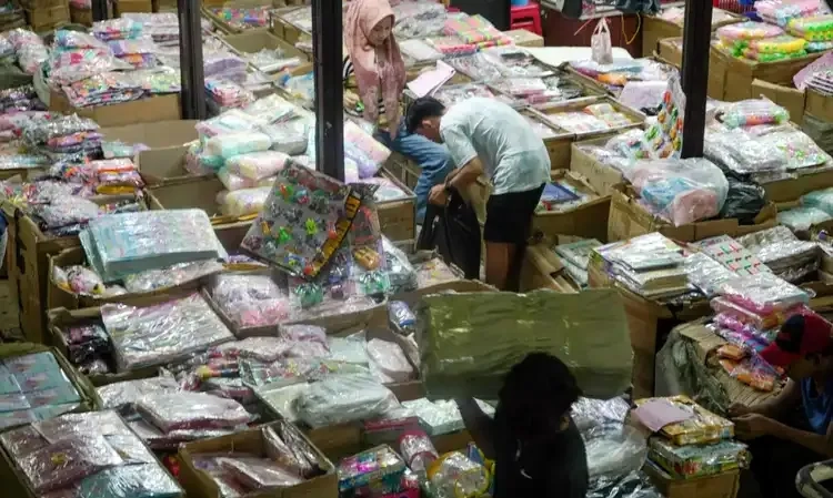 <p>Kemendag Imbau Pelaku <em>e-Commerce</em> Penuhi Standar Barang Yang Dijual Online</p>