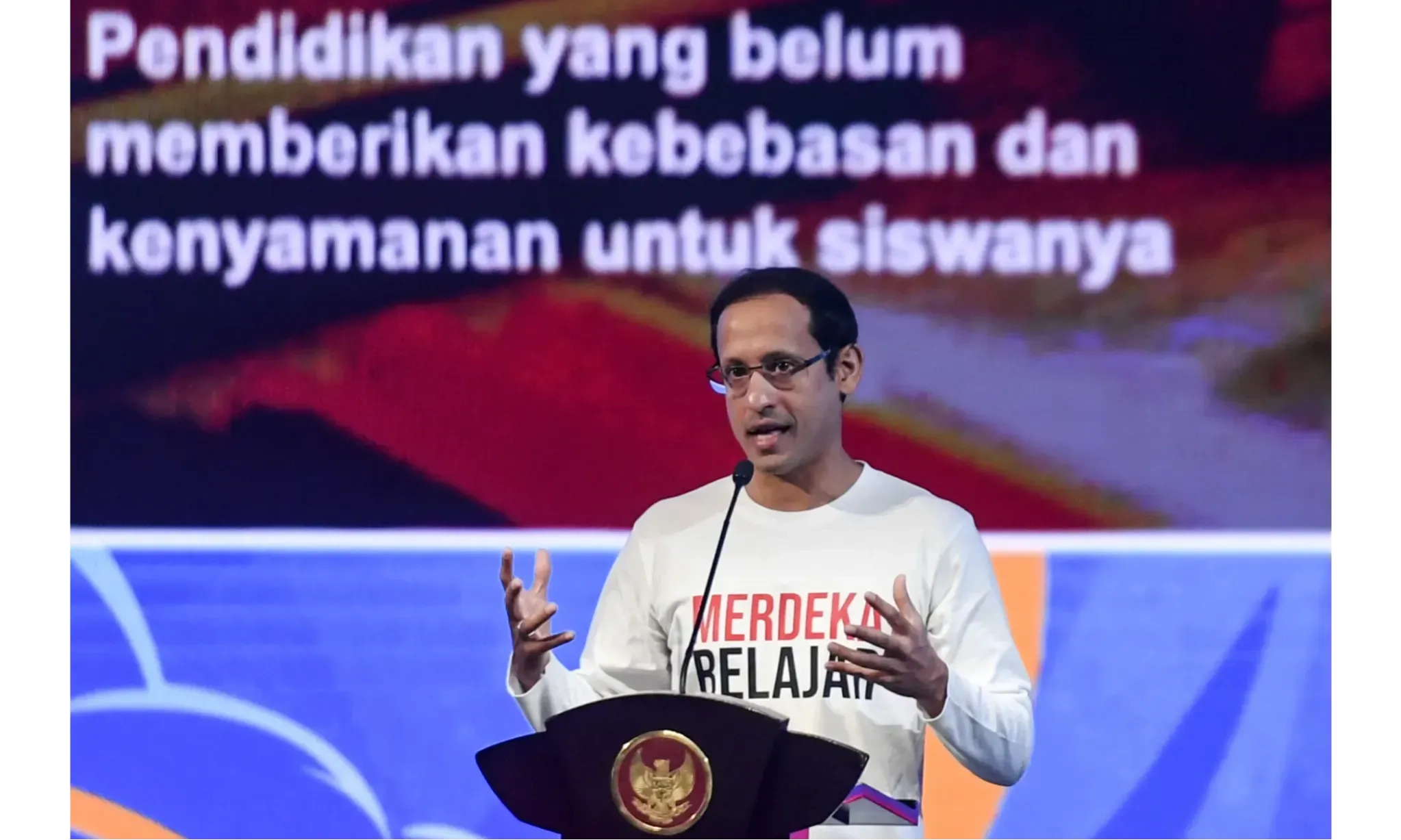 <p><b id="isPasted">Pagu Indikatif Kemendikbudristek Turun Di 2025</b></p>