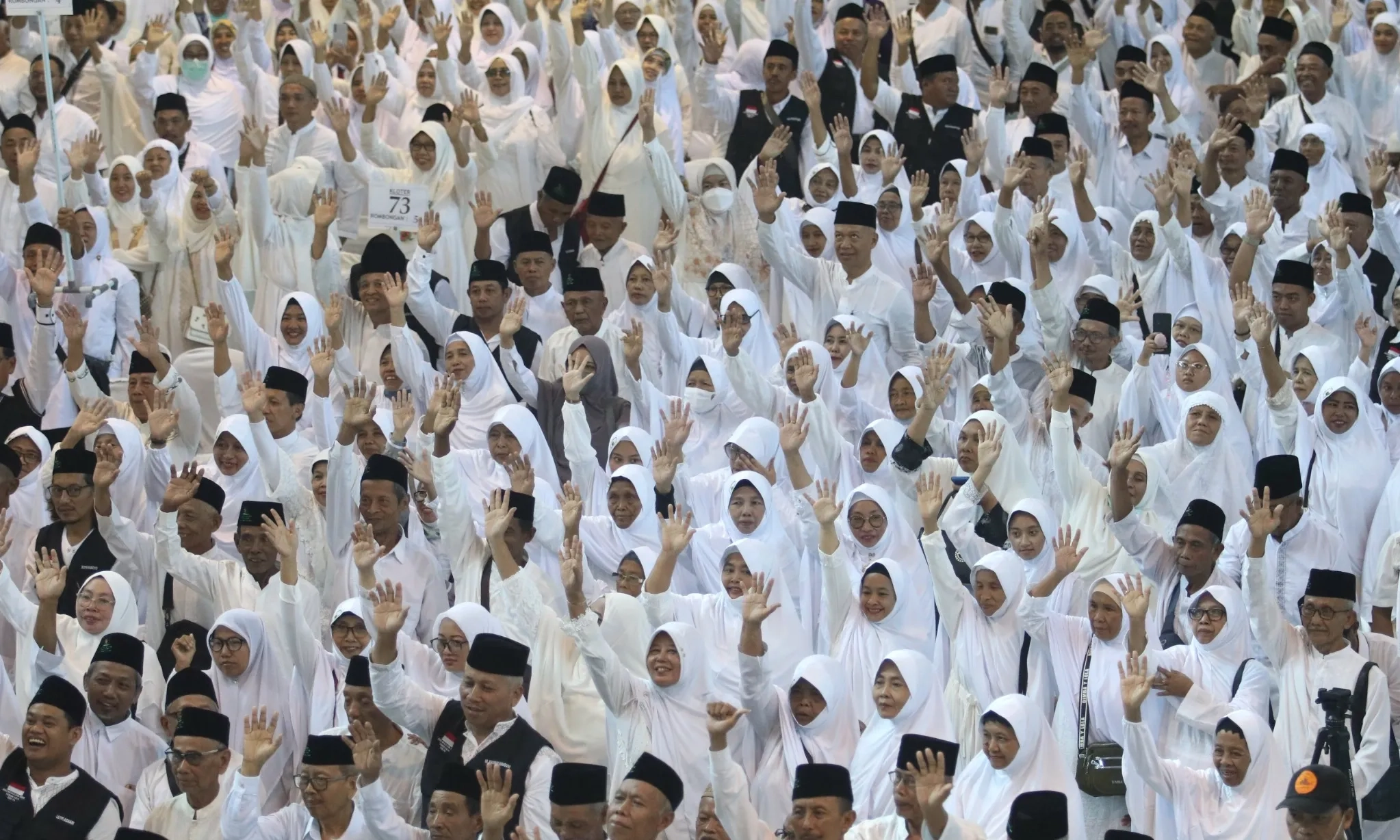 <h2 class="titletext" id="isPasted">Kemenag: Jemaah Haji Dibekali Kerikil Lontar Jumrah Sejak Di Arafah</h2>