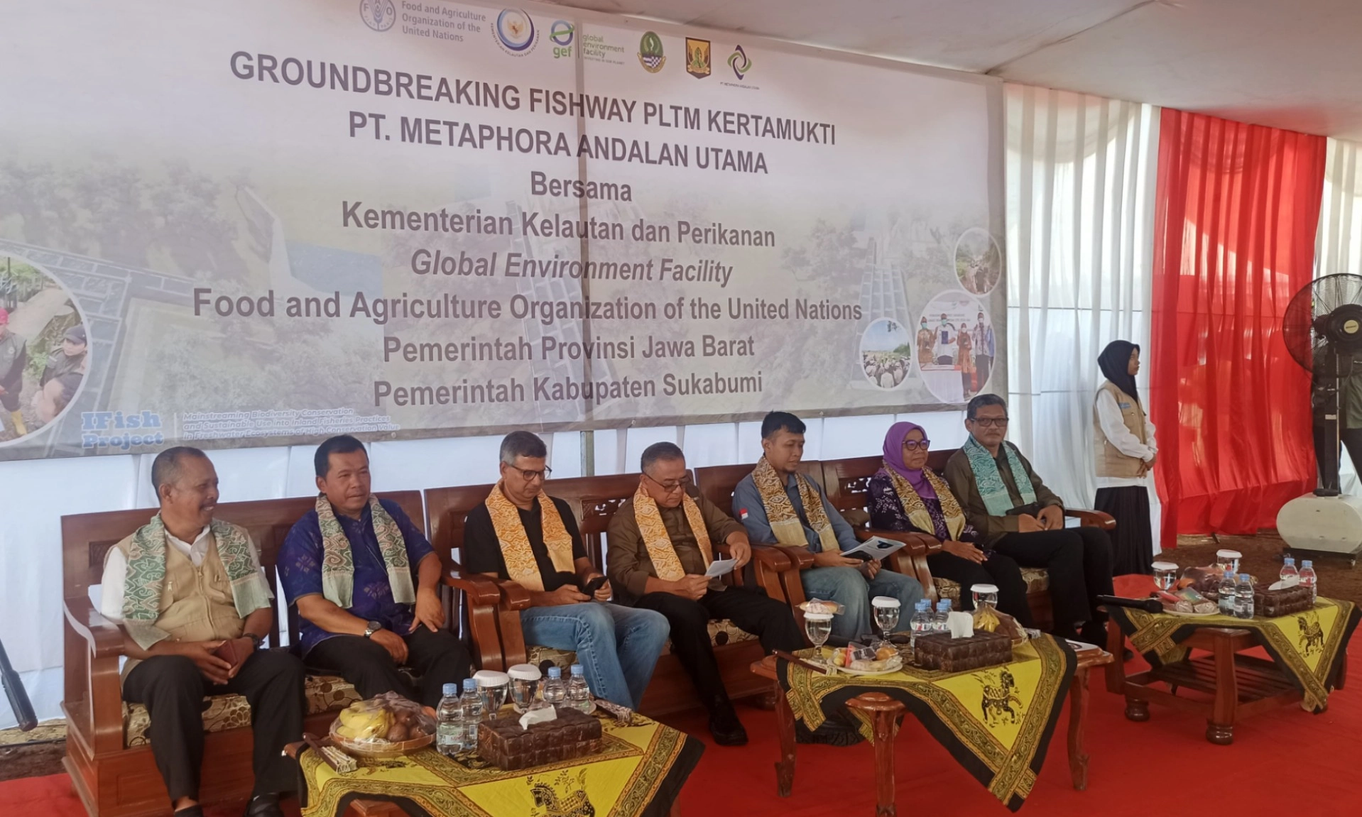 <p id="isPasted">KKP dan FAO Siapkan <em>Fishway</em> di PLTMH di Sukabumi</p>