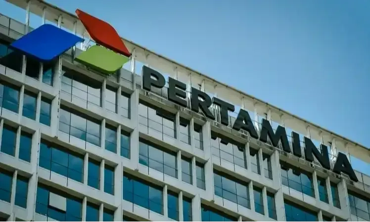 <p>Setoran Pertamina Ke Negara Tahun 2023 Merosot &nbsp;</p>