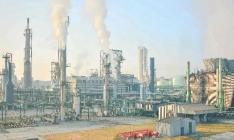 <p id="isPasted">Pupuk Kujang Bangun Pabrik Baru</p>