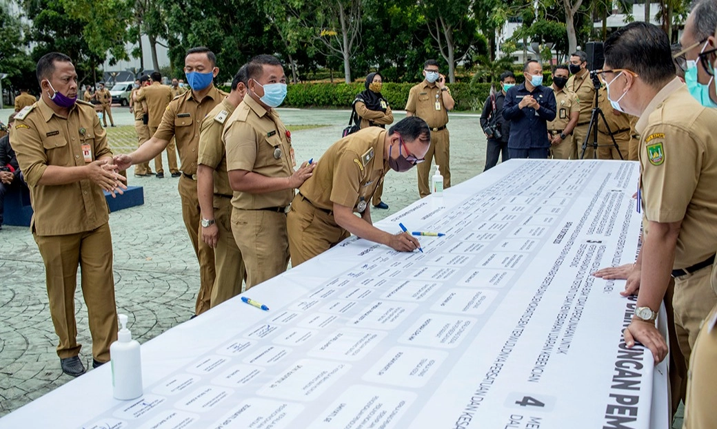 <p>KASN Bubar, BKN Awasi Netralitas ASN</p>