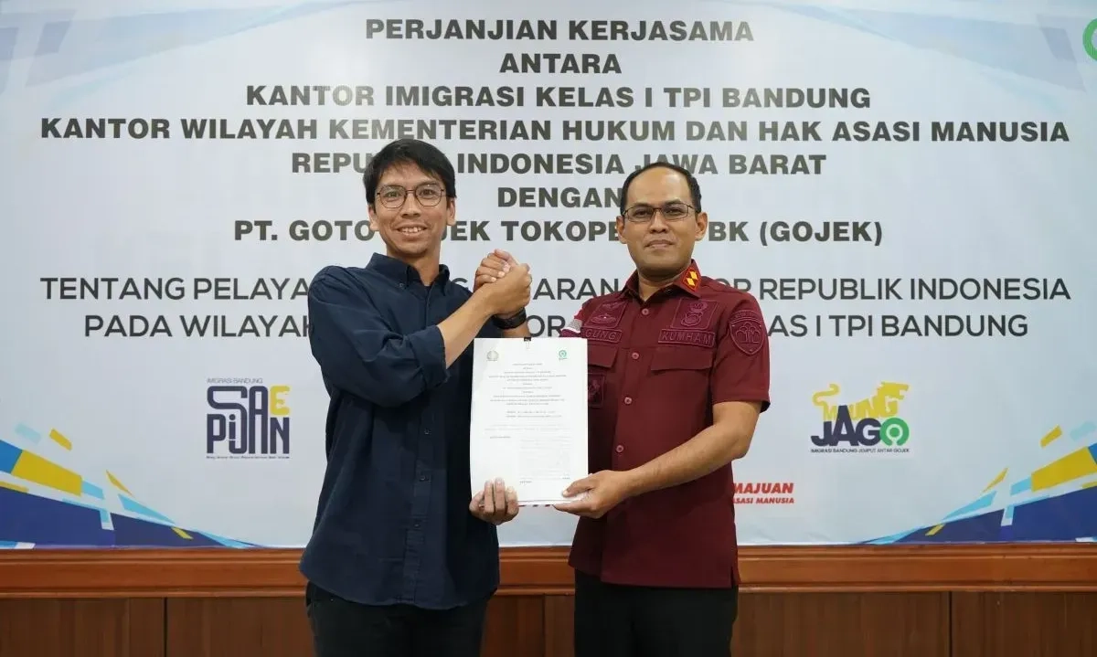 <p>Imigrasi Bandung Gandeng Ojek Daring Untuk Kirim Paspor Se-Bandung Raya</p>