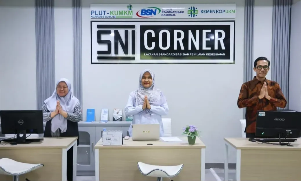 <p>Kemenkop UKM Luncurkan SNI Dan Wifi Corner Di Layanan PLUT Kabupaten Bandung</p>