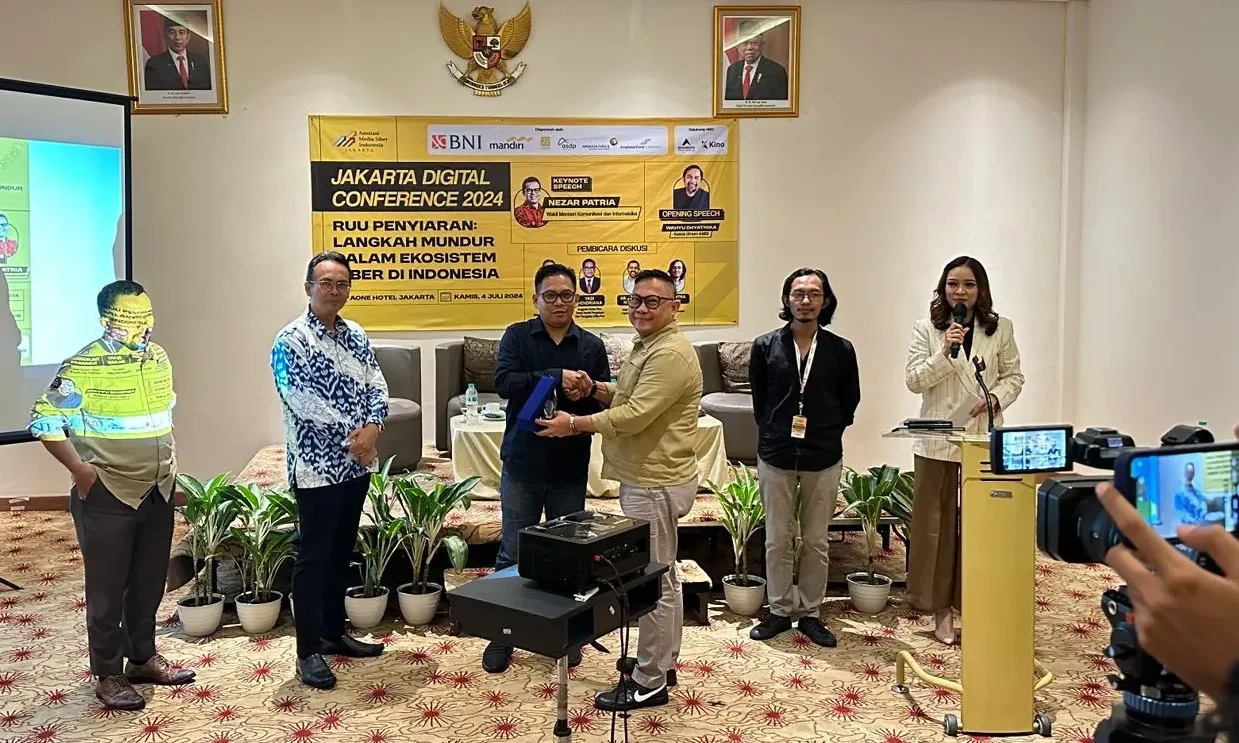 <p>AMSI Minta Revisi UU Penyiaran Tidak Mengatur Pers</p>