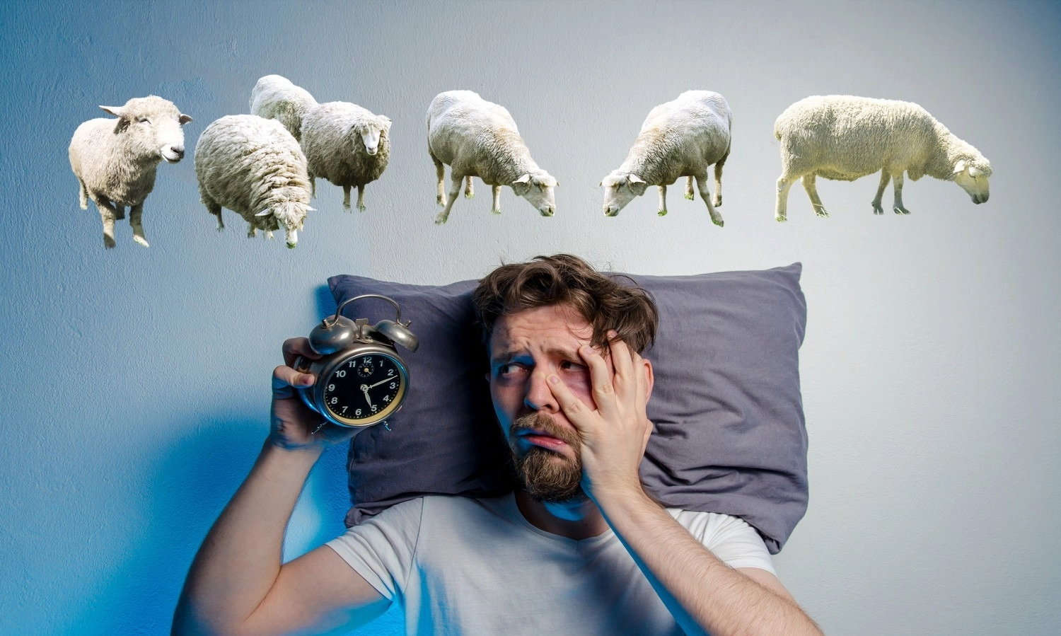 <p>4 Cara Sembuh Dari Insomnia</p>