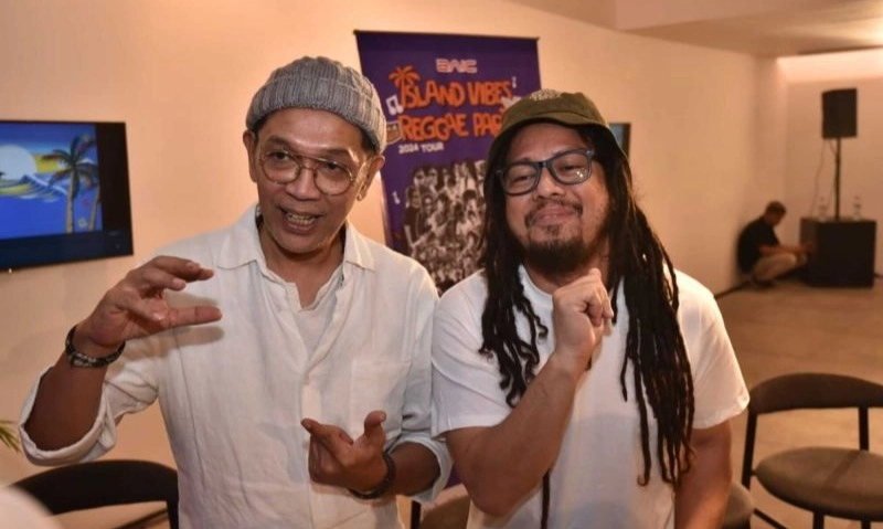 <p>Kontribusi Eki Humania Pada Album Reggae Bertajuk &quot;Island Vibes&quot;&nbsp;</p>