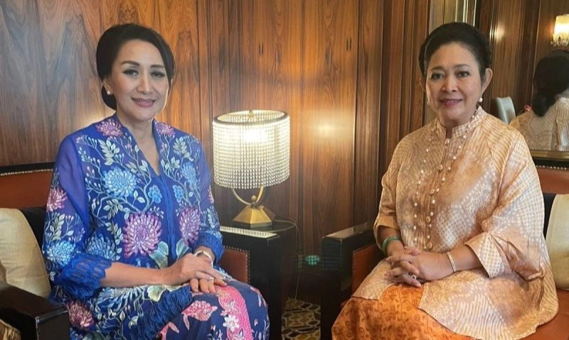 <p>Koleksi Kebaya Mendiang Ibu Tien Akan Dipamerkan Di HKN Kowani 2024</p>