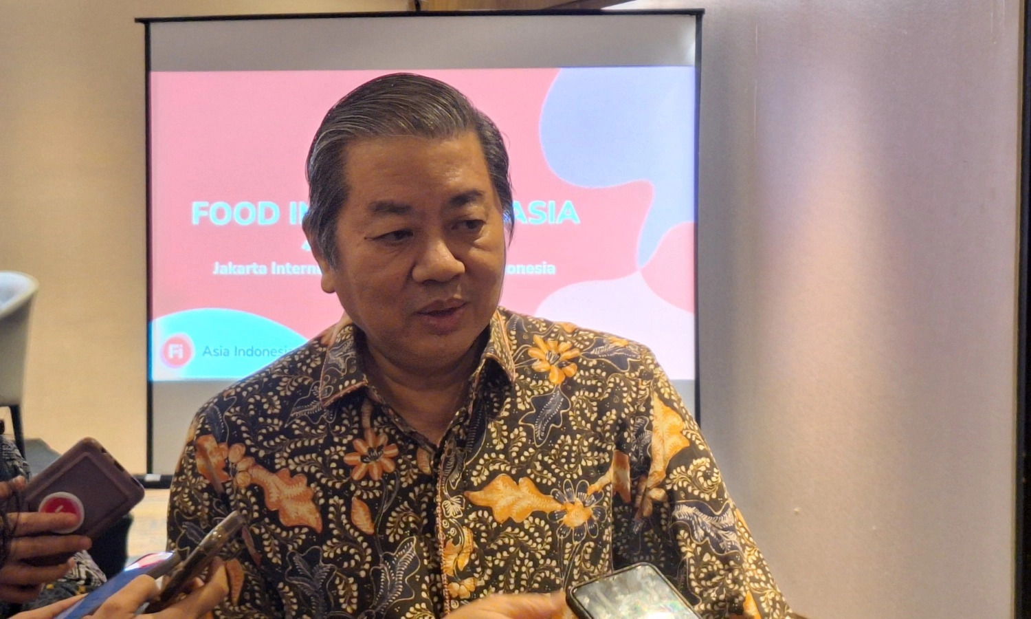 <p id="isPasted">Ramai Roti Aoka Mengandung Pengawet Kosmetik, Ini Respons GAPMMI</p>