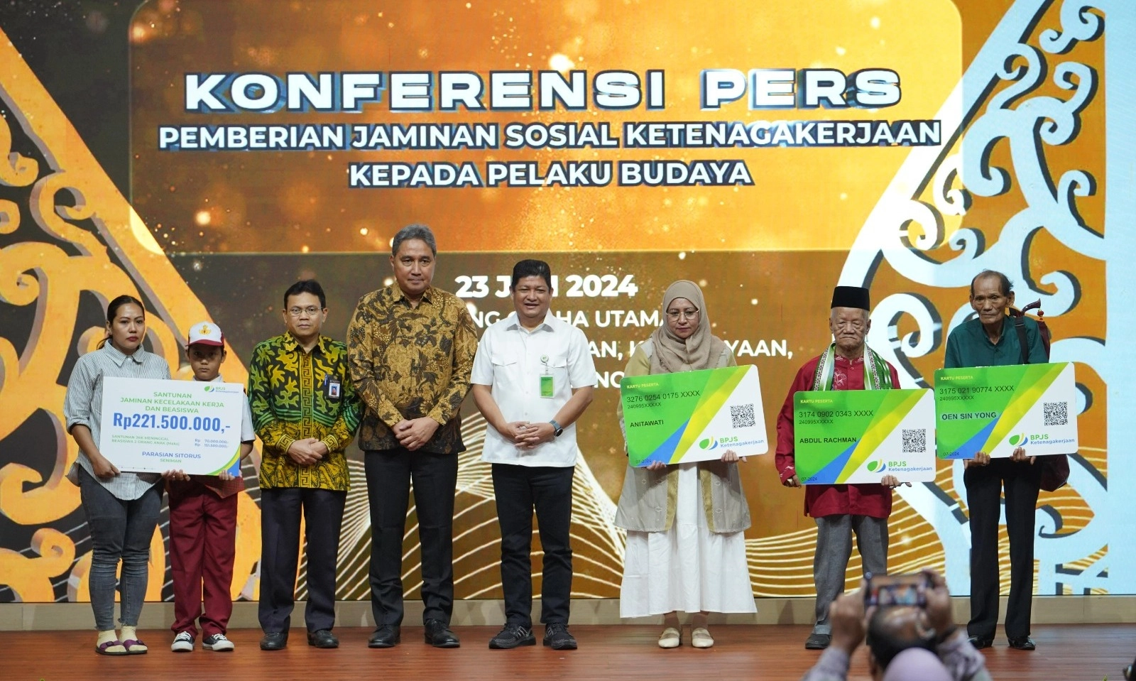 <p>Kerja Budaya Juga Berisiko, Pekerja Budaya Dapat BPJS Ketenagakerjaan</p>