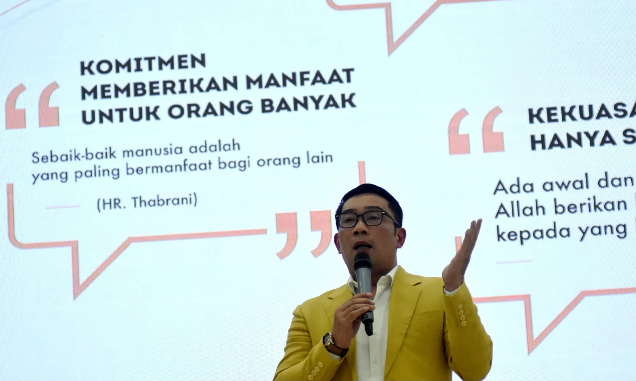 <p>Ketimbang Ahok, Ridwan Kamil Lawan Kompetitif Anies Di Pilkada Jakarta</p>