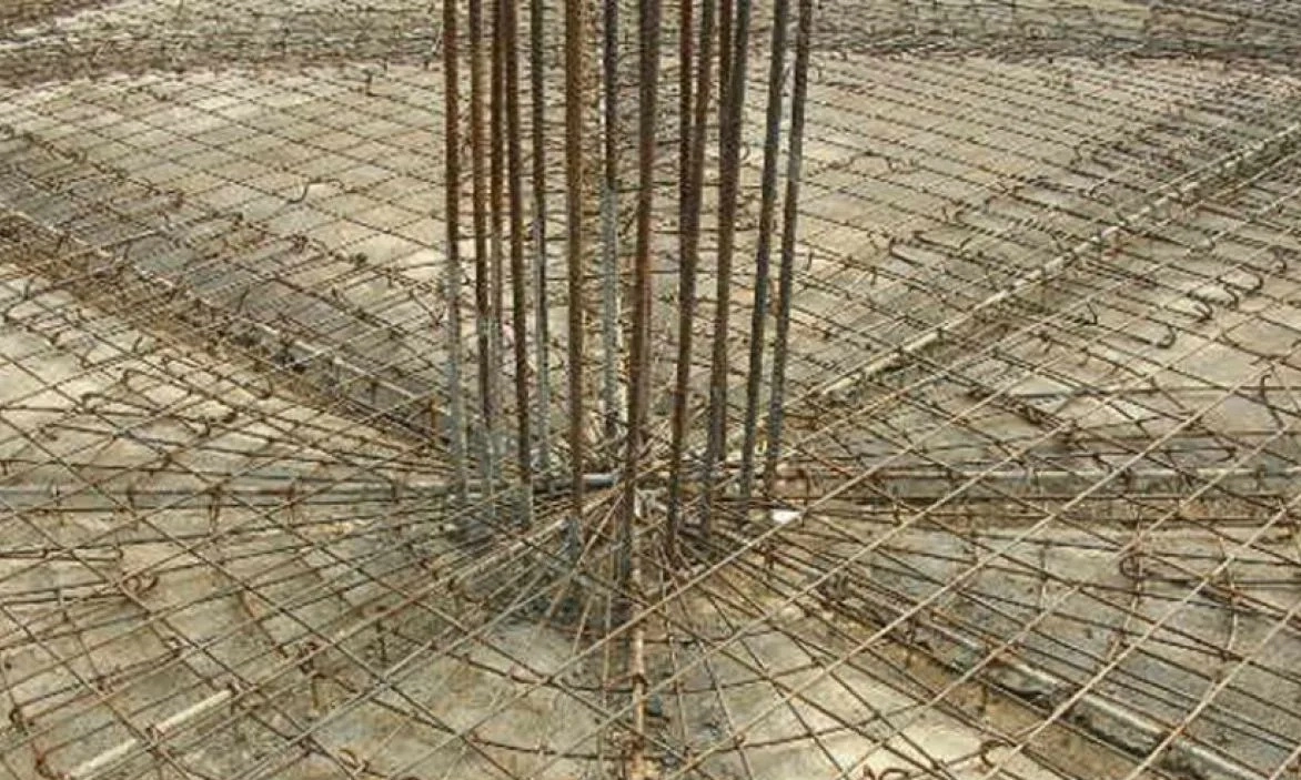 <p id="isPasted">Indef Yakin Jasa Industri Potensial Hadirkan Pelaku Usaha dan Investor</p>