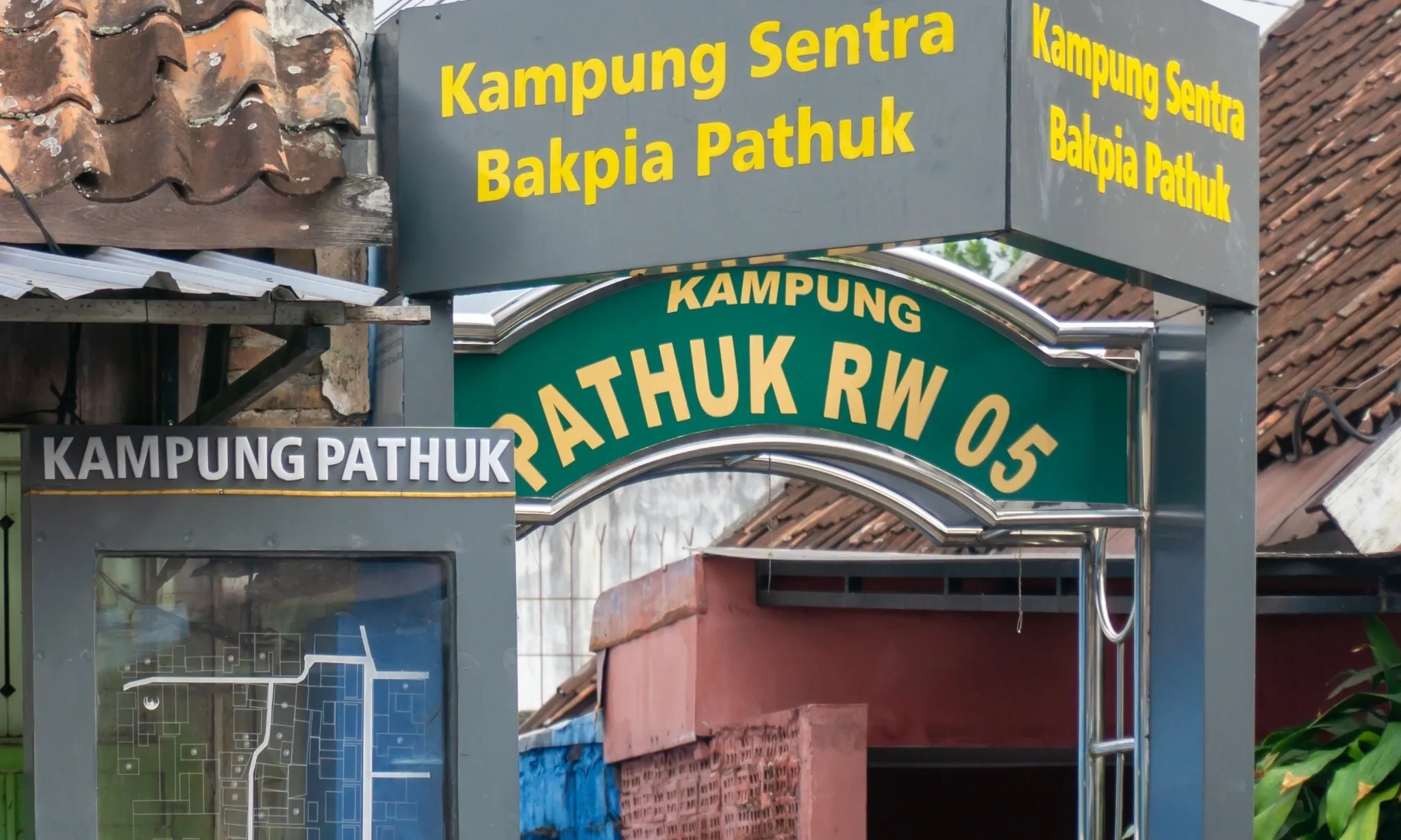 <p>Asal-Usul Bakpia Dan Riwayat Kampung Pathuk Di Yogyakarta</p>