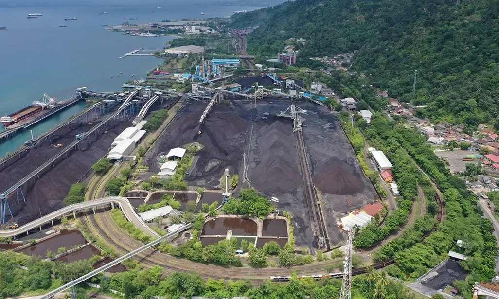 <p>Laba PTBA Semester I/2024 Anjlok 26%</p>