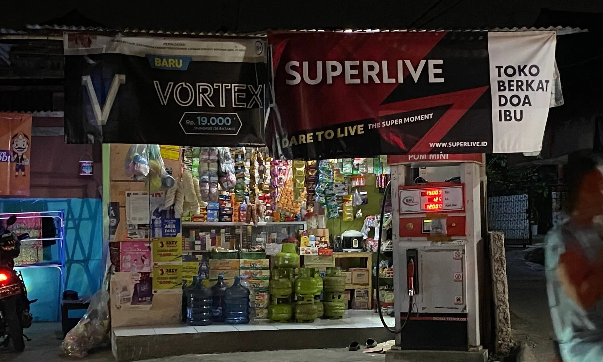 <p id="isPasted">PP Kesehatan Bebani Sektor Ultramikro, Akrindo Sebut Pelaku Usaha Sulit Bertahan</p>