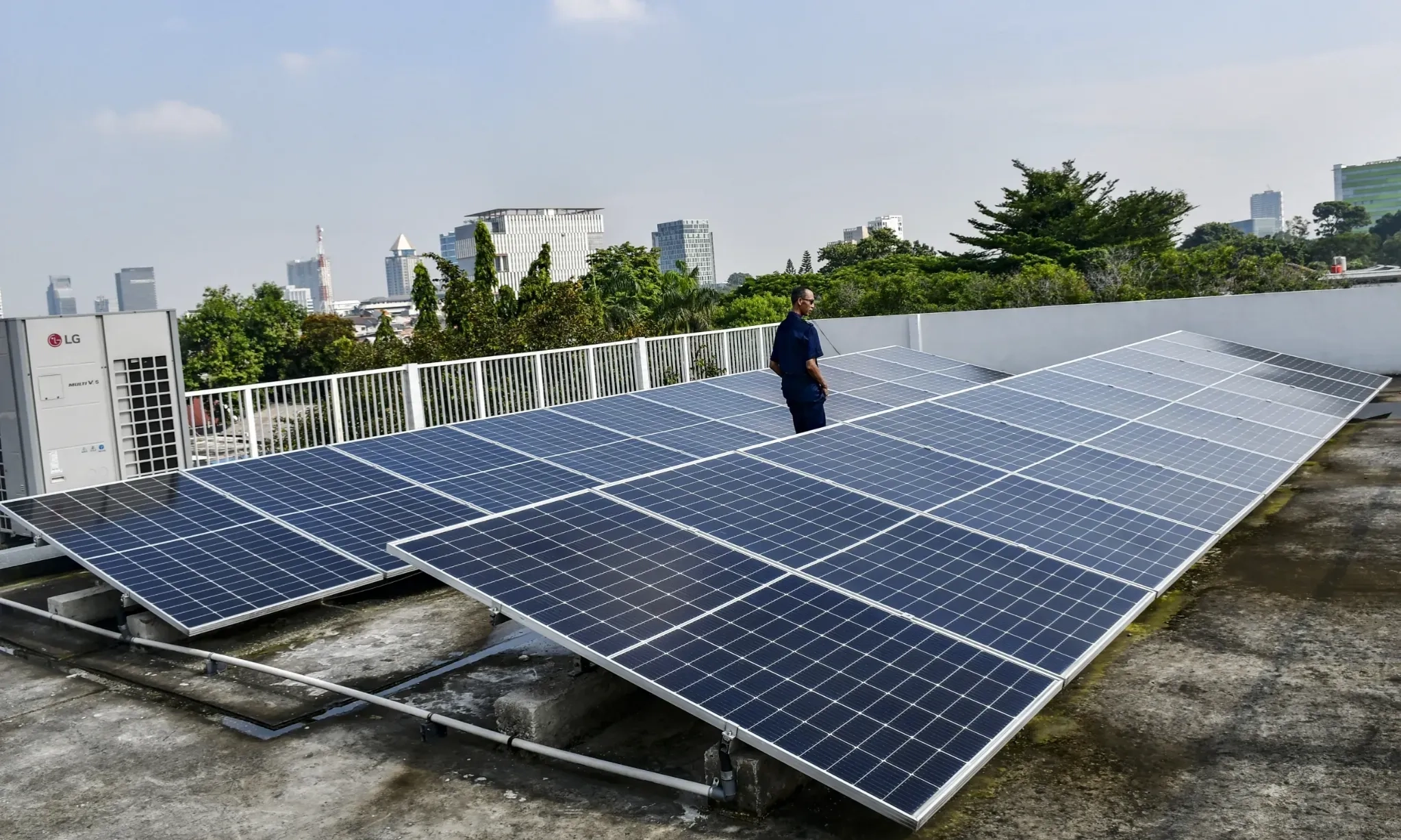 <p>Pemerintah Atur Hitungan TKDN Untuk Produk Pembangkit Listrik EBT </p>