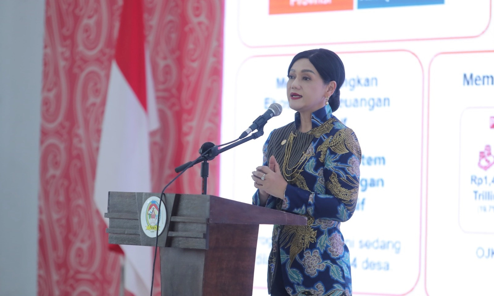 <p>Bos OJK Cerita Pernah Jadi Korban Modus Penipuan Scam</p>