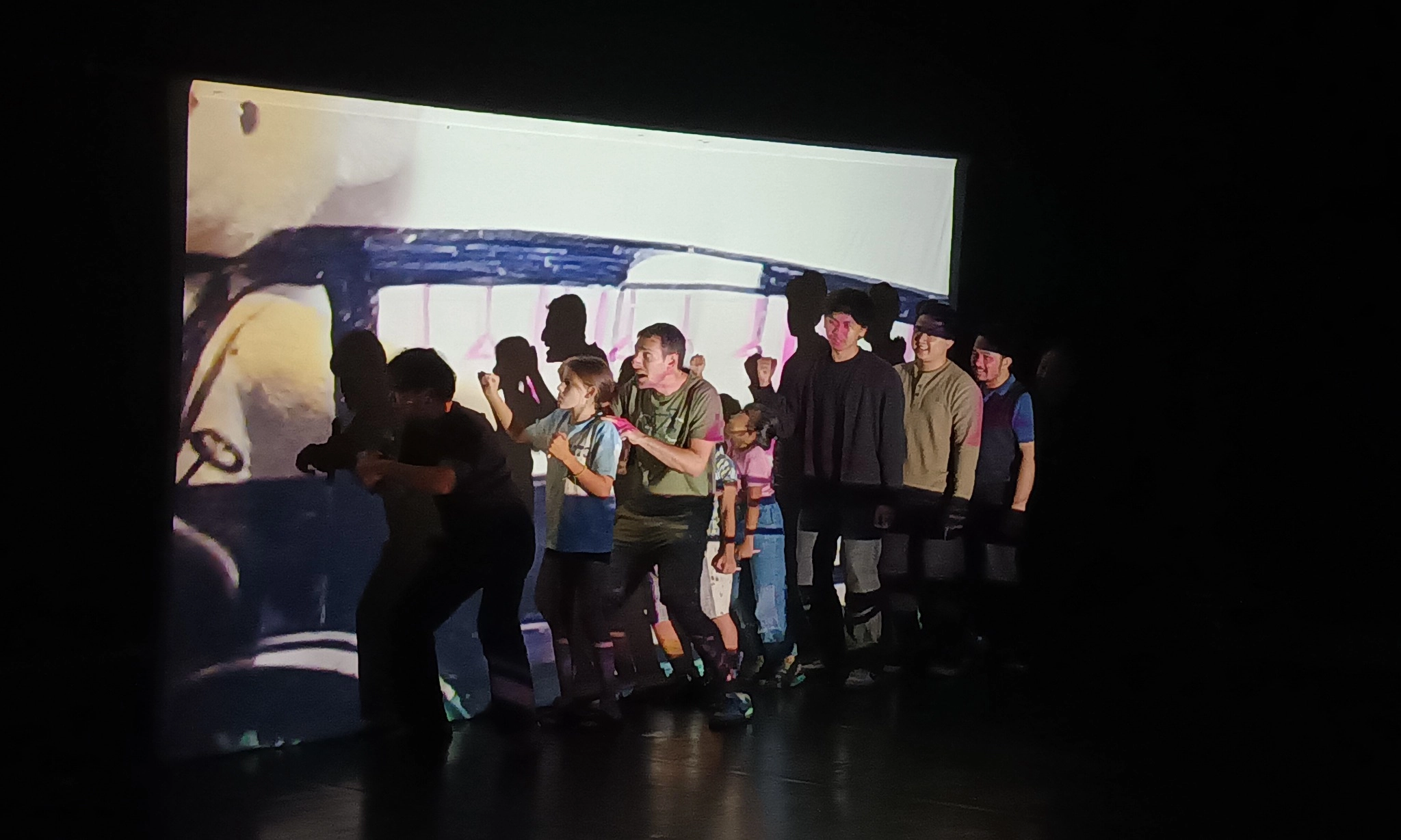 <p><em>Giant&rsquo;s Table</em>, Suguhan Interaktif CCOTBBAT Di Panggung SIPFest 2024 </p>