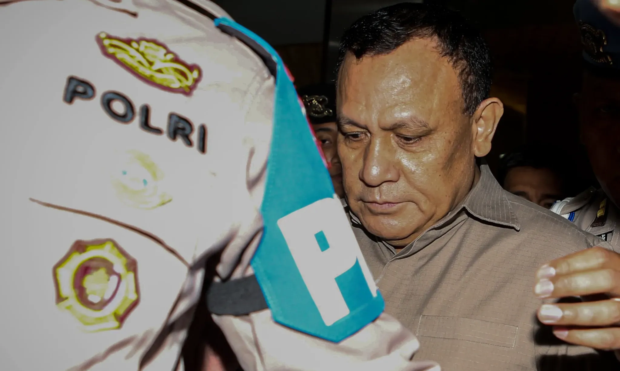 <p><b id="isPasted">Perkara Firli Bahuri Temui SYL Masuk Penyidikan</b></p>