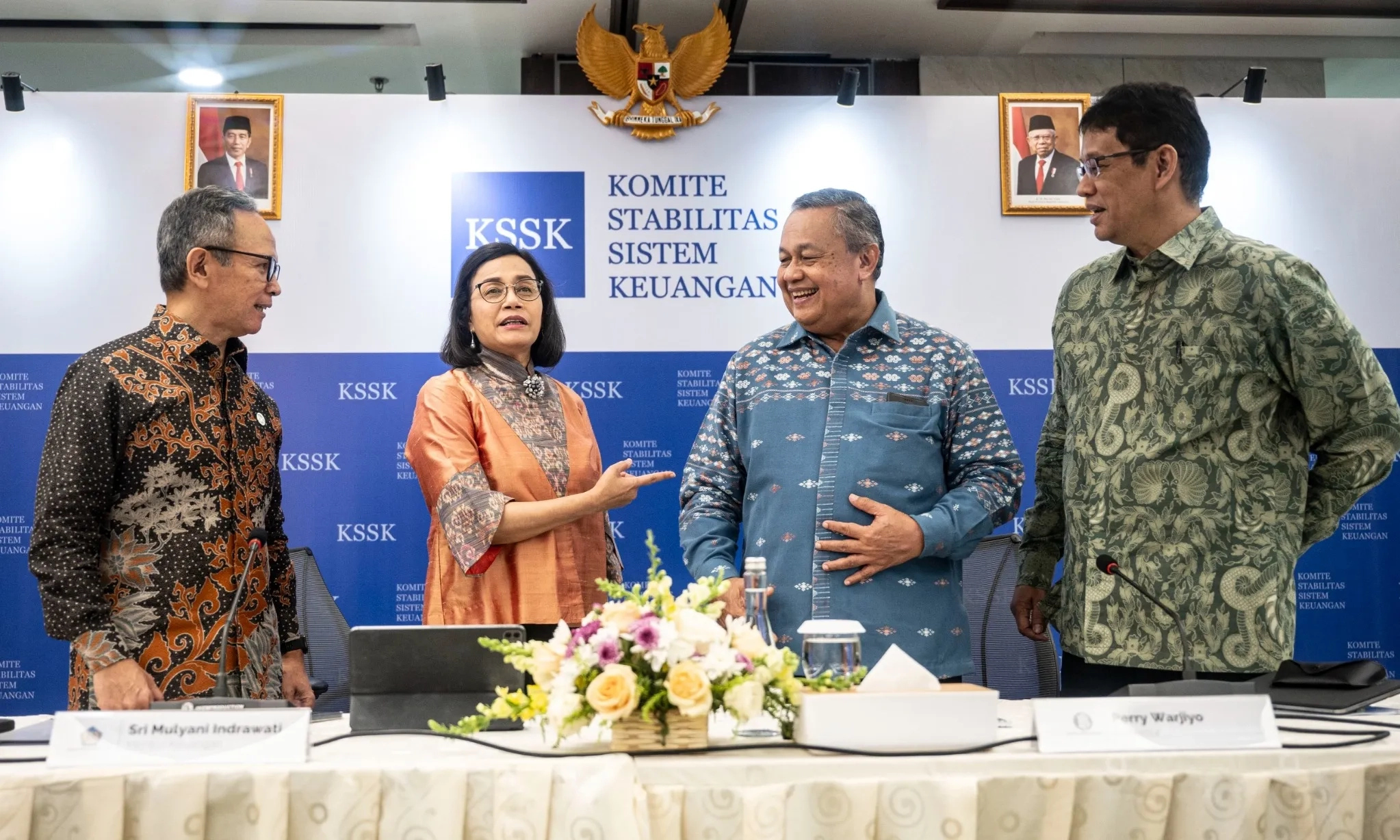 <p id="isPasted">Penilaian IMF-Bank Dunia, Sektor Keuangan RI Stabil</p>