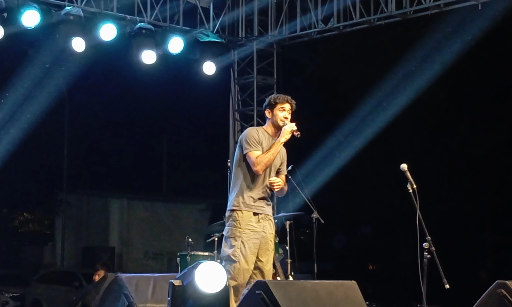 <p>Reza Rahadian Gabung Barisan, Suarakan Pembebasan Palestina</p>