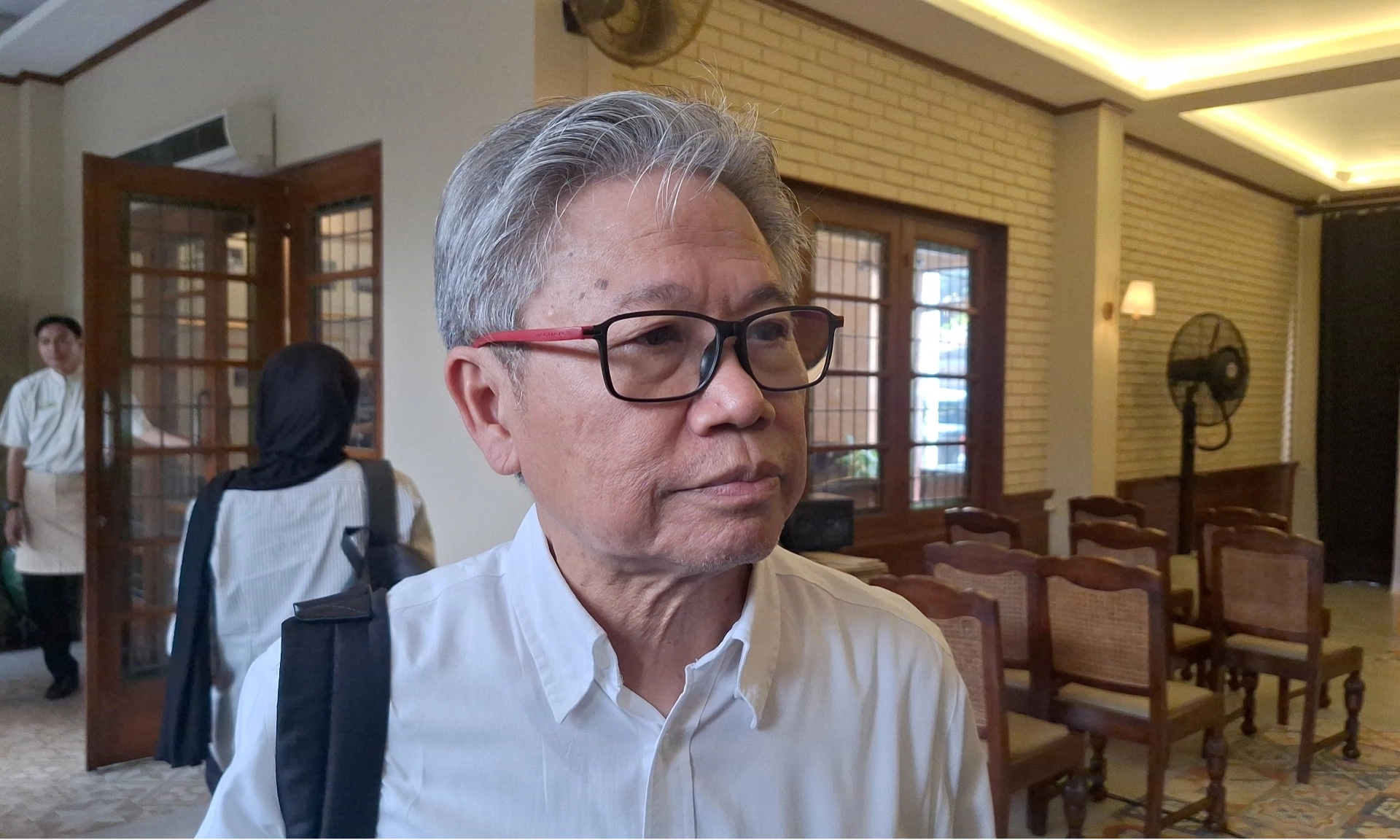 <p id="isPasted">AMLI Keluhkan PP 28/2024 Bias Hingga Picu PHK</p>