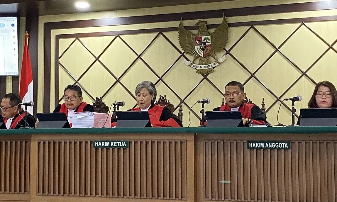 <p>Pengadilan Tinggi DKI Jakarta Perberat Vonis SYL Jadi 12 Tahun</p>