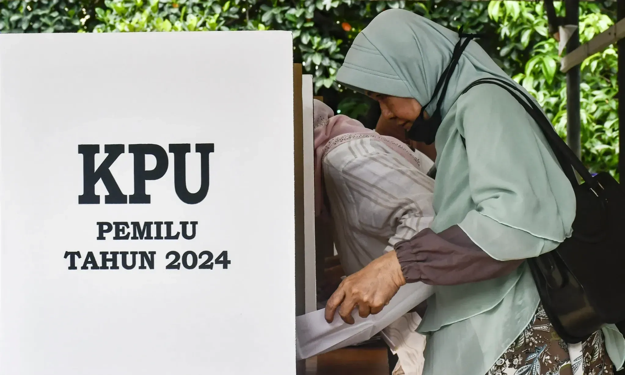 <p>Perludem: Pilkada Serentak Harus Bebas Diskriminasi Terhadap Perempuan</p>